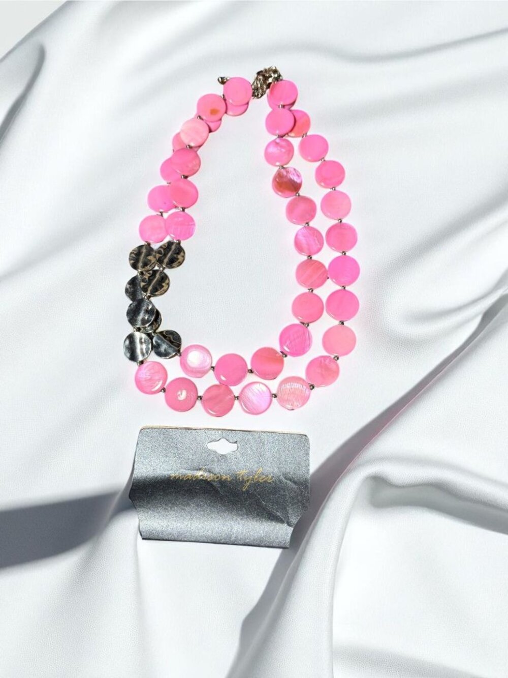 Pink & Black Shell Disc Beaded Statement Necklace With Adjustable Lobster Clasp - Picture 7 of 10